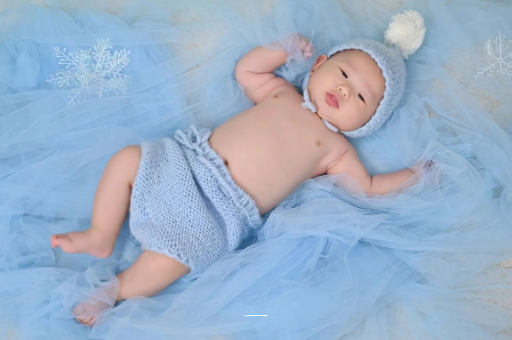 顺德宝宝睡觉摇头